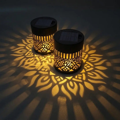 Fleur de Lumière lampe solaire gros plan lumière dorée projections | Jardin de Mamie